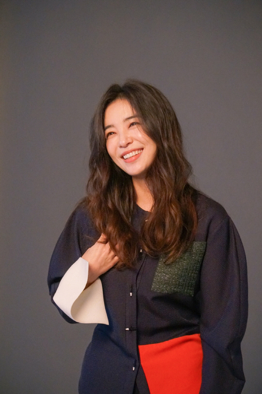 국엔터테인먼트 이미지
