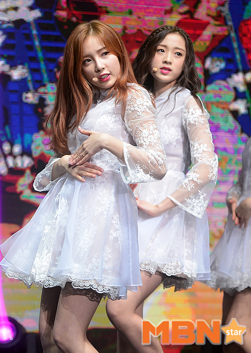 이제는 윤채경 그룹이 된 에이프릴의 괜찮았던 노래들 | 인스티즈