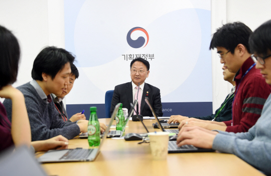유일호 이미지