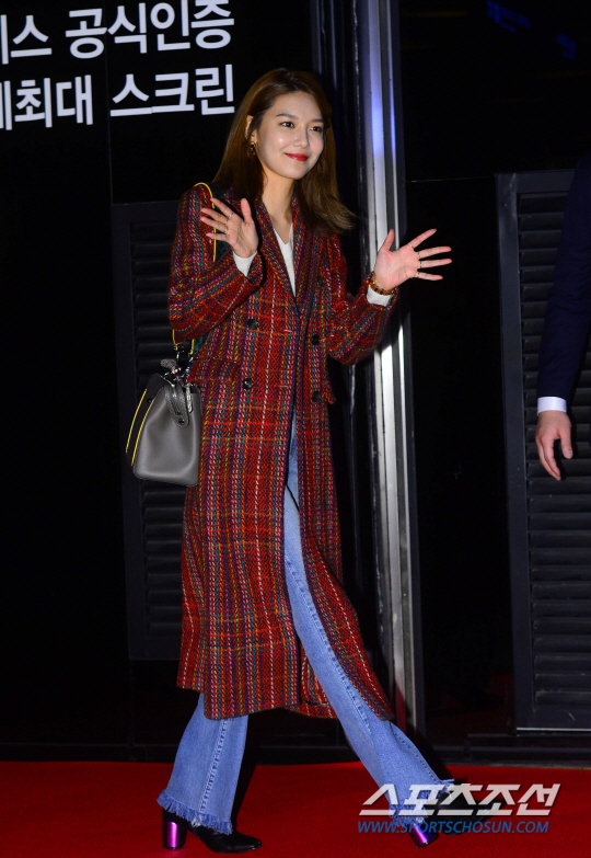 수영공조 이미지