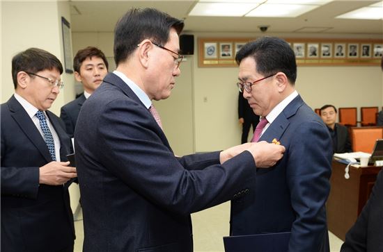 시유기획 이미지