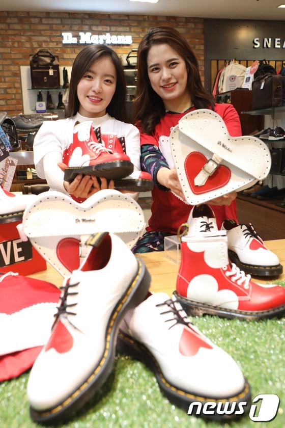 민슈즈 이미지