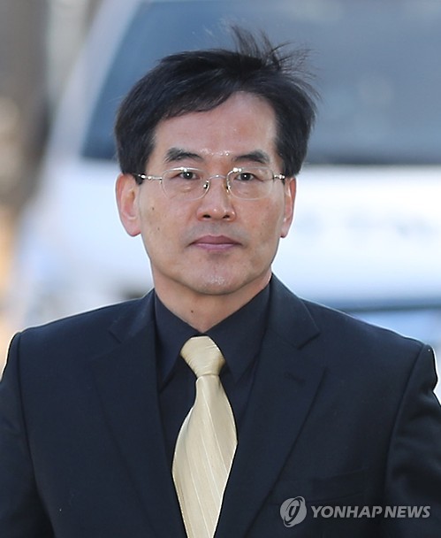 더블루 이미지