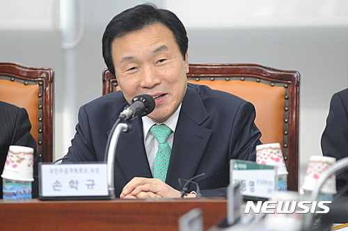 손학규, 국민의당 옷입고 '문재인 때리기' 올인 - 뉴시스