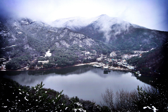 산정호수 전경