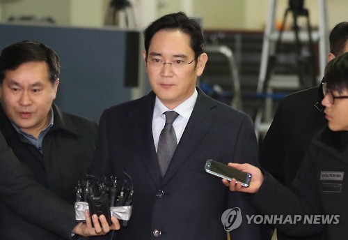 Lee's 이미지
