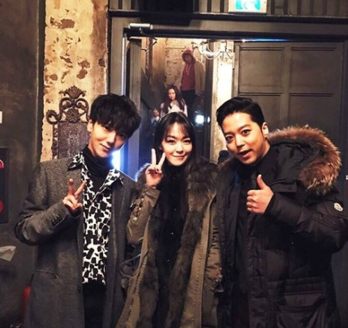 잉꼬그룹 이미지