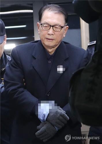 김기춘