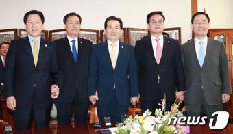 丁의장-4당