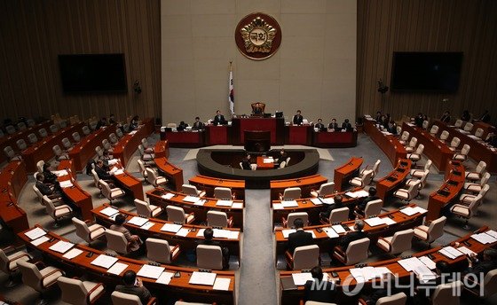 투트랙 이미지