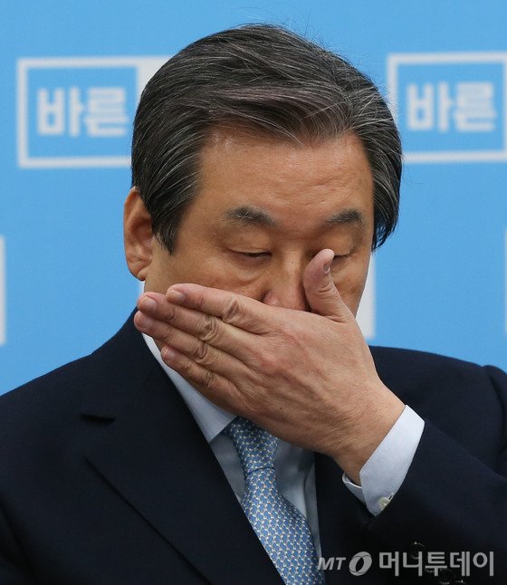 김무성, 추대설·갈등설에