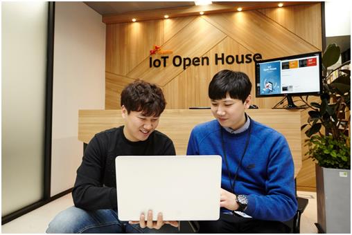 IoT텔레콤 이미지