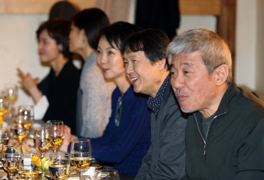 수퍼스프링 이미지