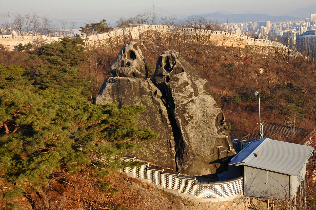 선바위 이미지