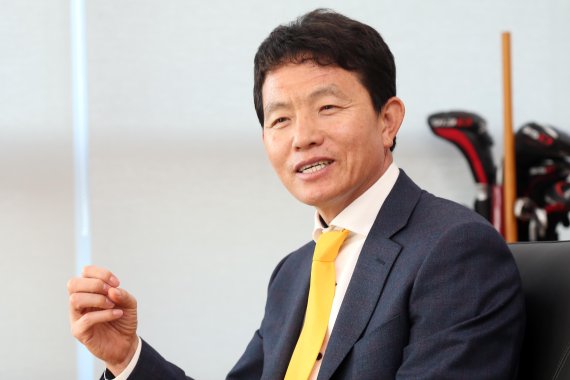 잭니클라우스골프안산 이미지
