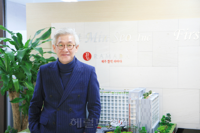 퍼스트내셔널원 이미지