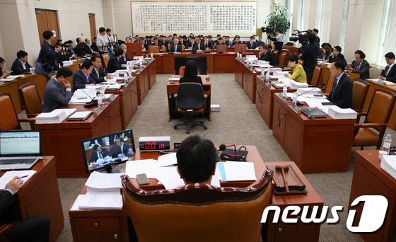 대통령직인수법 '진통', 징벌적손해배상 제조물책임법 '무산'(종합) - 뉴스1