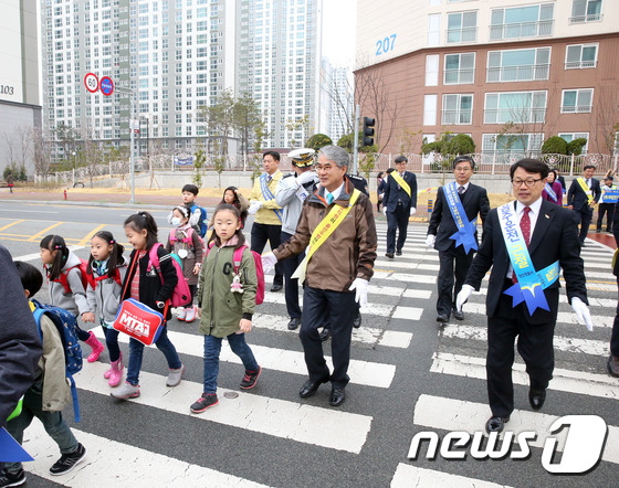 가남초등학교 이미지