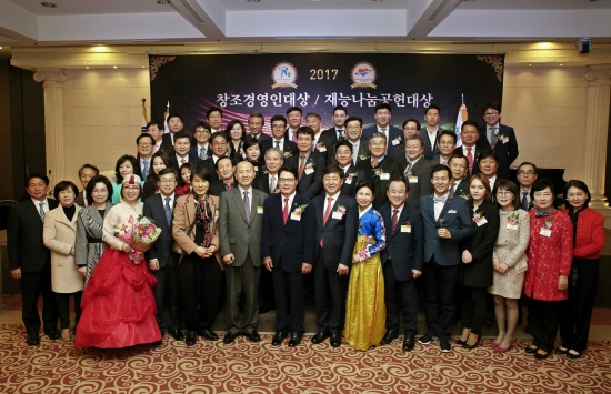 또봉이 에프앤에스 이미지