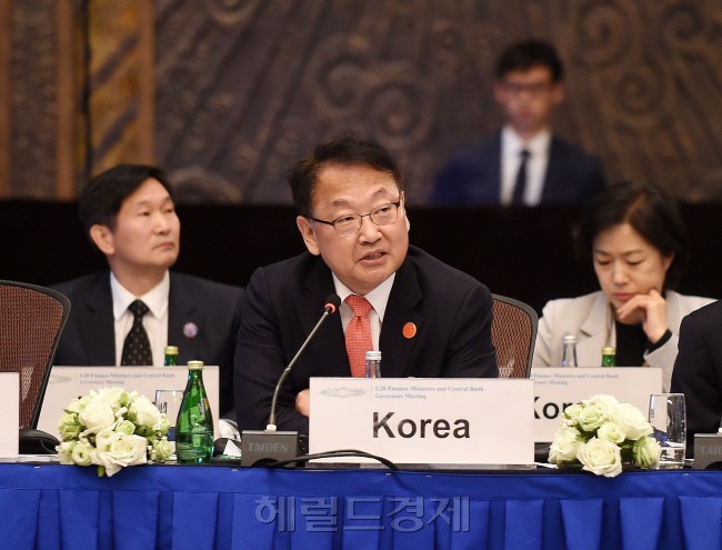 유일호 이미지