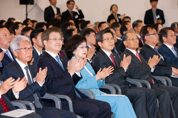 상상통신 이미지