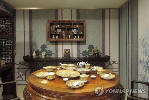 Bon Appetit(본 아페티트) 이미지