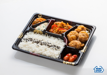 담아치킨 이미지