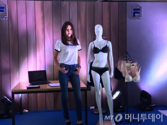 휠라인티모 이미지
