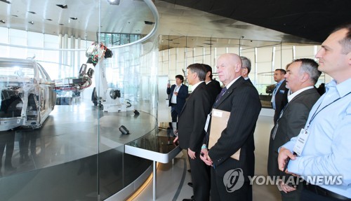 기아열린대리점 이미지