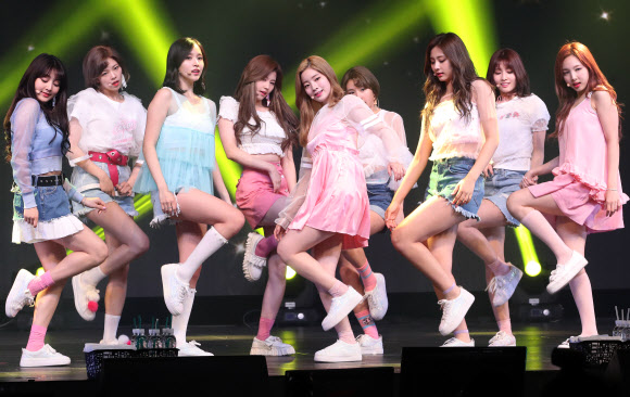 트와이스 이미지