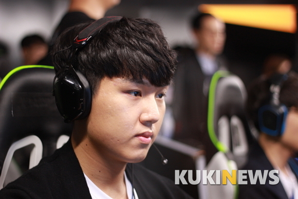 에이케이엠(AKM) 이미지