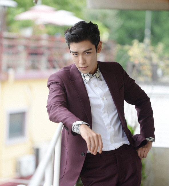 탑 이미지