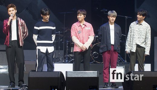 텐이어즈(10 years) 이미지
