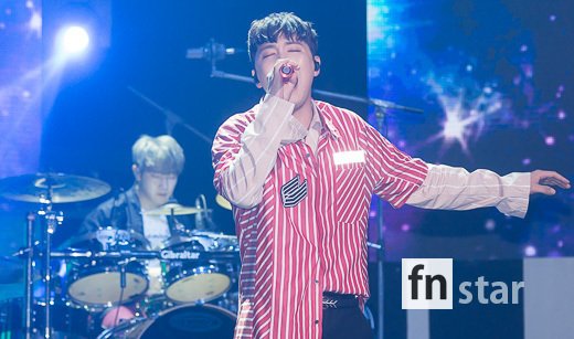 텐이어즈(10 years) 이미지