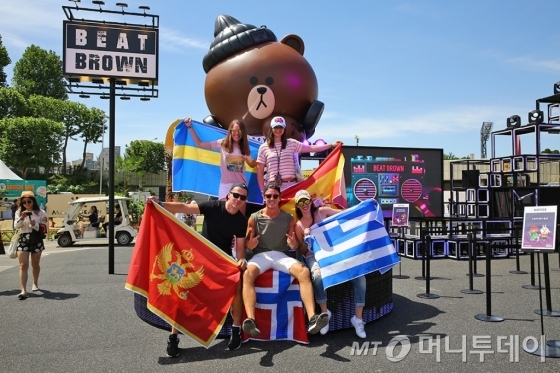 돈브라운 이미지