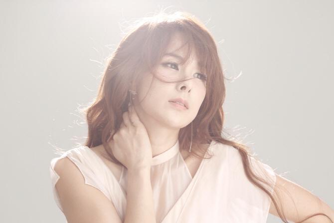 채연 이미지