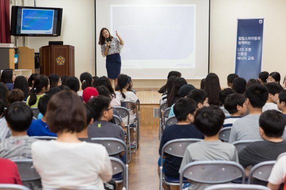 서울원촌초등학교 이미지