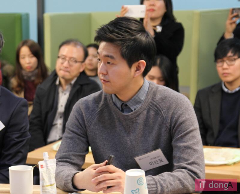 꽃을담다 이미지