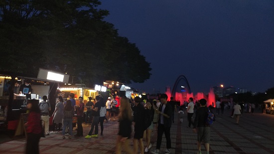 달밤 이미지
