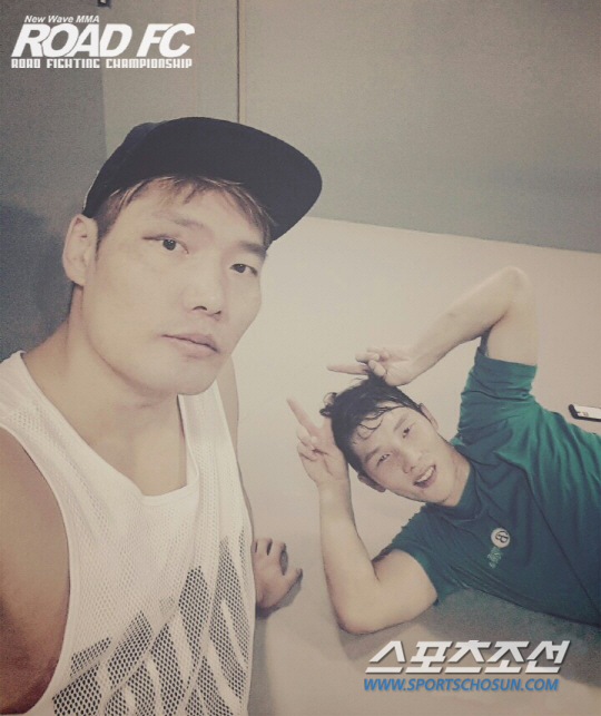김*훈 이미지