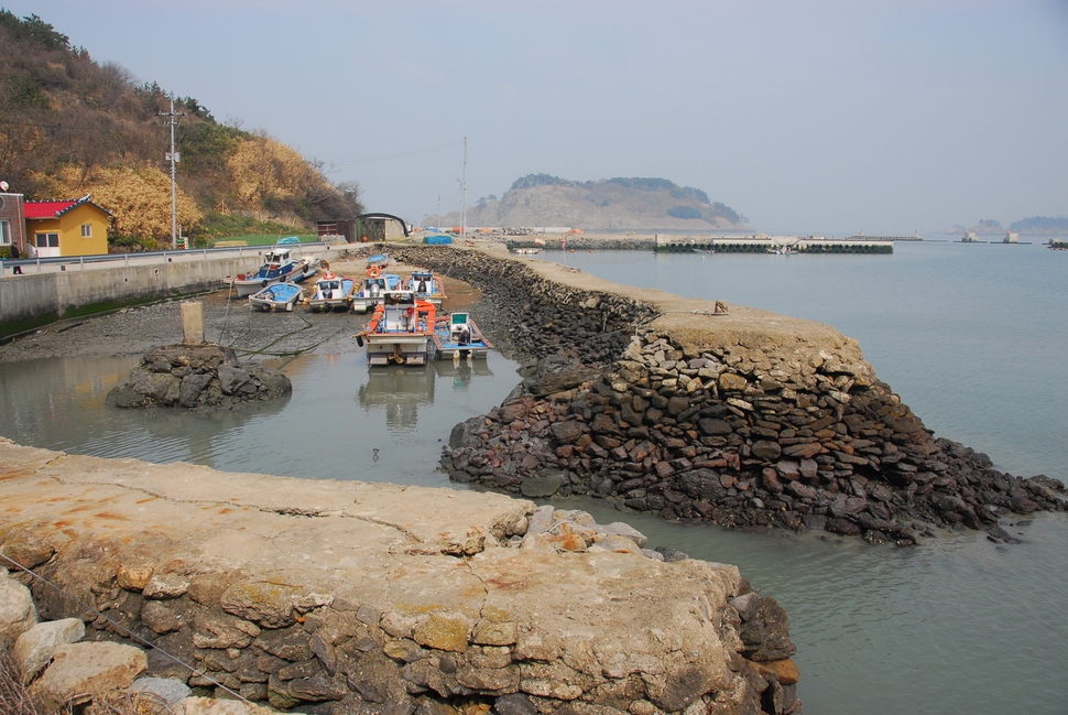 '모래산' 우뚝 솟은 >자산어보<의 탄생지