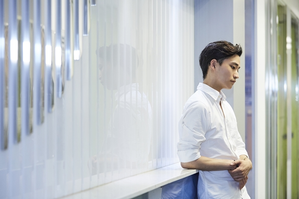 이한 이미지