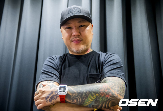 커피보라 이미지
