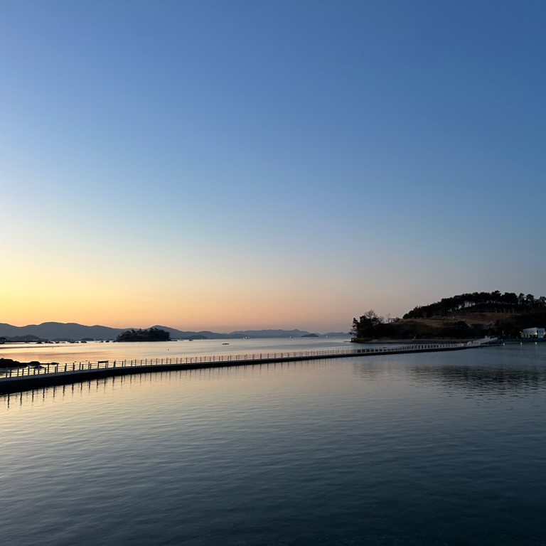 테이블 소개 이미지