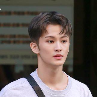 테이블 소개 이미지