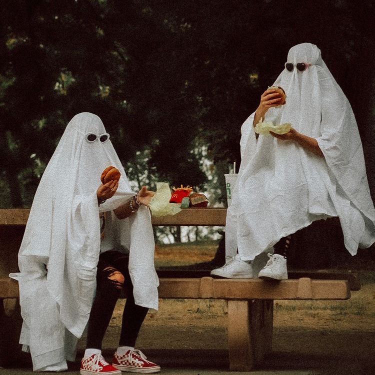 테이블 소개 이미지