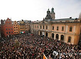 스웨덴한림원 성추문 불똥에 여성총장 사퇴하자 수천명 시위