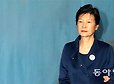 [단독]박근혜 前대통령, 재판 보이콧 “20년, 30년형도 개의치 않는다”