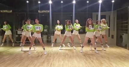 모모랜드-뿜뿜 커버댄스(40대 엄마들 ver) | 인스티즈