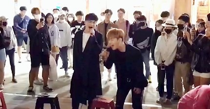 홍대 버스킹 노래 부르다 진짜가 나타남 | 인스티즈